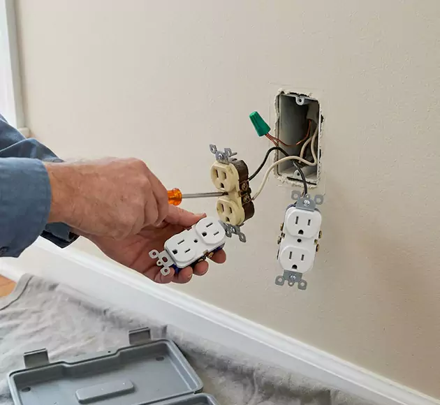 Professional Outlet Replacement: Your Local Swap-Out Team in Sanford, FL